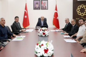 Vali Demirtaş Başkanlığında Eğitim Yatırımları Değerlendirildi