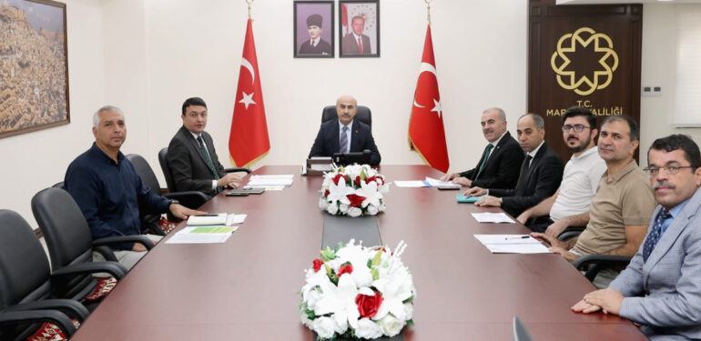 Vali Demirtaş Başkanlığında Eğitim Yatırımları Değerlendirildi