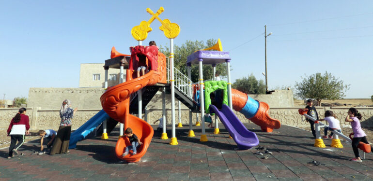 Her Köye Çocuk Parkı Projesi