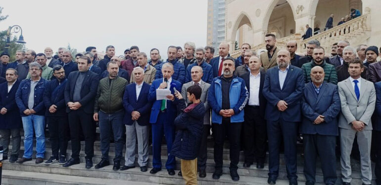 Mardin’de “Ailene Sahip Çık” basın açıklaması