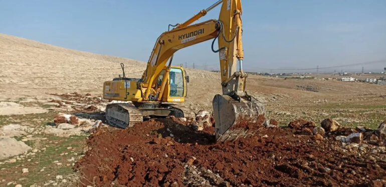 Hayvan barınağında çalışmalar devam ediyor