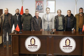 Kızıltepe Belediyesi futbol kulüplerine nakdi destekte bulundu-1