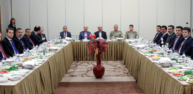 İçişleri Bakan Yardımcısı Ersoy Mardin’e geldi