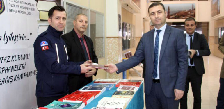 Mardin’de cezaevi için kitap bağışı kampanyası başlatıldı