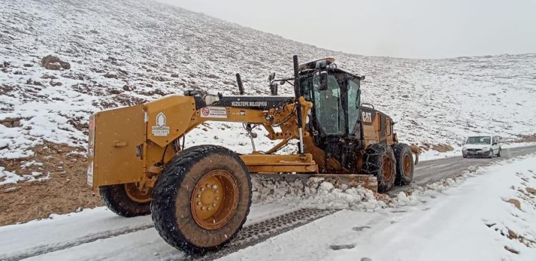 Mardin’de kar nedeniyle 200 yerleşim yolu kapandı