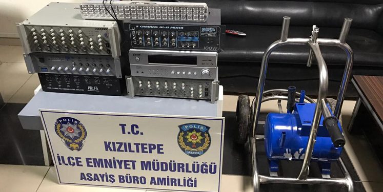 Kızıltepe de camilerde hırsızlık yapan 2 kişi tutuklandı