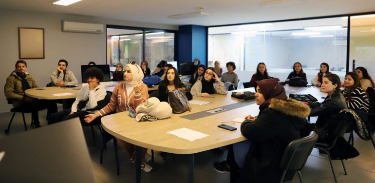 Mardin Diplomasi Akademisinde Eğitimler Başladı