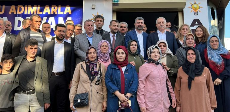 AK Parti adayı Kılıç seçim çalışmasını Dargeçit’te sürdürdü