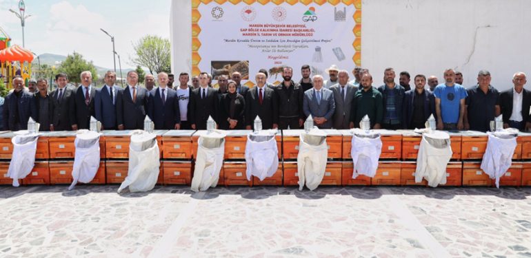 Büyükşehir Belediyesinden arıcılığa büyük destek