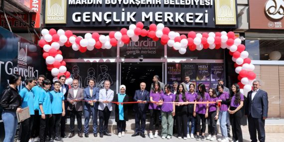 Kızıltepe ve Nusaybin Gençlik Merkezleri Açıldı