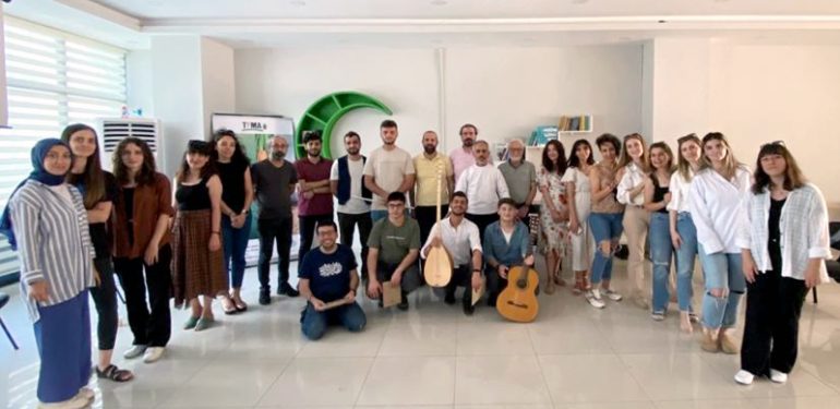 Mardin TEMA: Anız yakmakla toprak için verimli olan binlerce canlı yok ediliyor