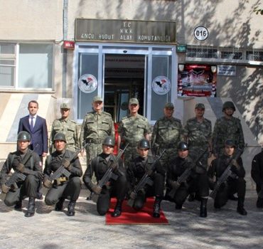 hulusi akar-1