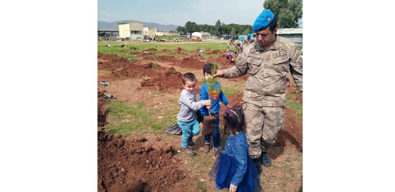 Her Çocuğa Bir Fidan