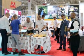 Kızıltepe Belediyesi Ticaret Fuarında-