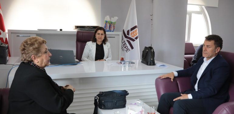 CHP heyeti Belediye Başkanı Yılmaz’ı ziyaret etti