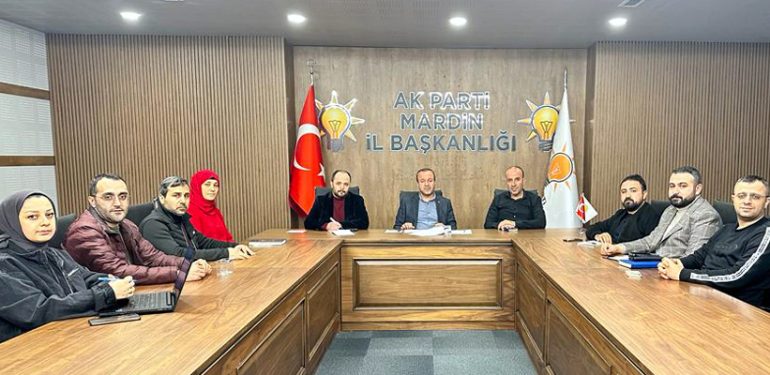 AK Parti Mardin SKM ilk toplantısını gerçekleştirdi