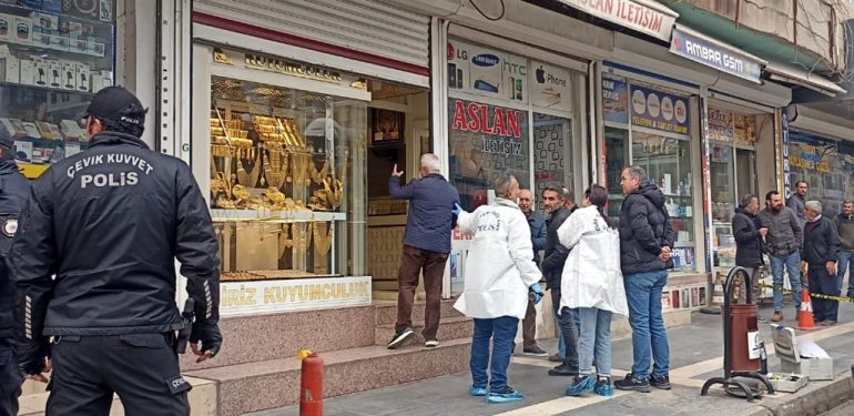 Kızıltepe’de kuyumcu soygunu girişimi
