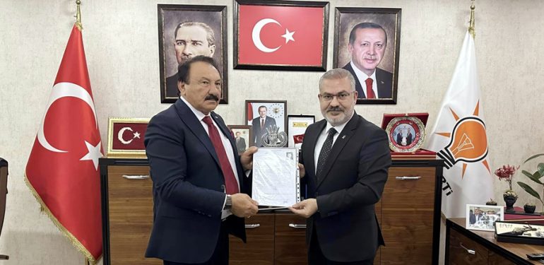 AK Parti Kızıltepe Belediye Başkan Adayı Ertaş Oldu