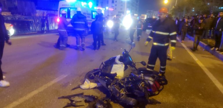 Ağır yaralanan motor sürücüsü hayatını kaybetti