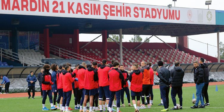 Mardin 1969 Spor Küçükçekmece Sinop Spor maçı hazırlıklarına başladı