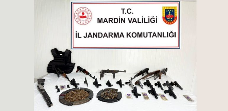 Mardin’de silah kaçakçılarına eş zamanlı operasyon