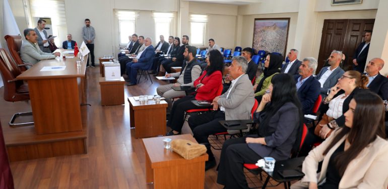 Artuklu Belediyesi ilk meclis toplantısını gerçekleştirdi
