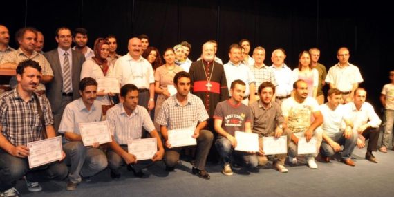 Yaşayan Diller Enstitüsü bünyesinde açılan Süryanice Dil Kursu sona erdi