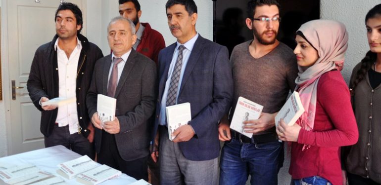 Suriyelilerin dramı kitap haline getirildi