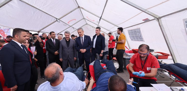 Mardin’de düzenlenen kan bağışı kampanyasında rekor kırıldı