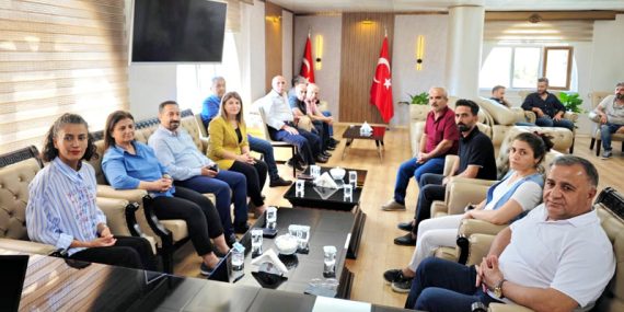 Kızıltepe’de devam eden ve hazırlık aşamasındaki projeler masaya yatırıldı