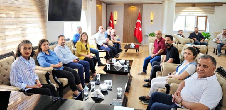 Kızıltepe’de devam eden ve hazırlık aşamasındaki projeler masaya yatırıldı