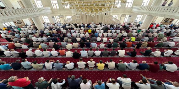 Kızıltepe’de 15 Temmuz şehitleri için Mevlid-i Şerif okundu