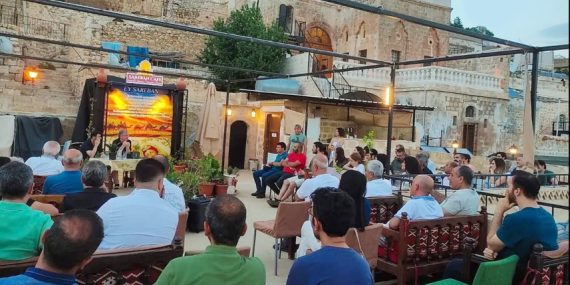 Kürtçe-Türkçe Okuma Grubu Mardin’de söyleşi yaptı