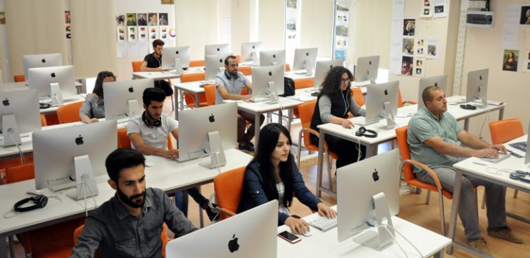 MAÜ Yüksek Lisans ve Doktora Öğrencisi Alıyor