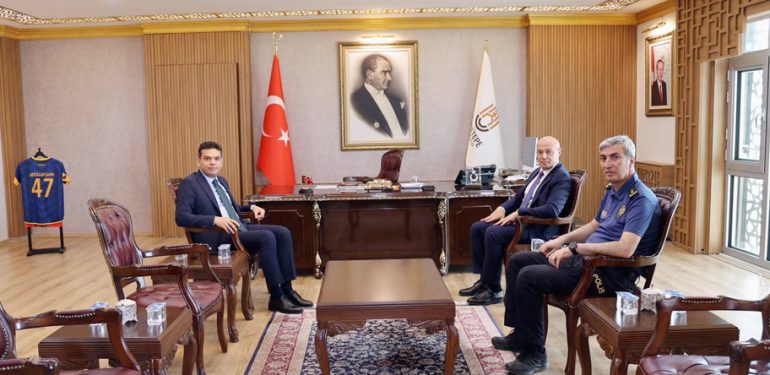 İl Emniyet müdürü Buğday Kaymakam Şahin’i ziyaret etti