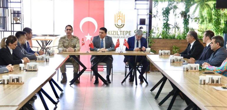 Kaymakam Şahin idare şube başkanları ile bir araya geldi 