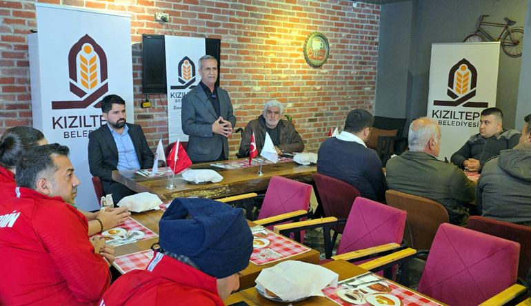 İpek: Engelleri Birlikte Aşabileceğimizin Umudunu Her Zaman Taşıyoruz