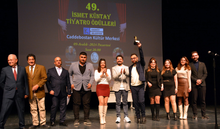 Tiyatral Mardin topluluğuna ödül