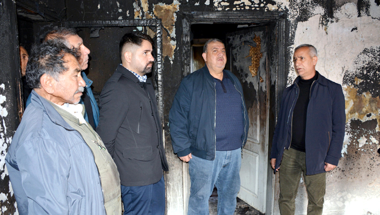 Belediye Başkanı İpek’ten evi yanan Kanser hastası vatandaşa ziyaret