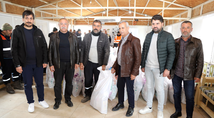 Kızıltepe Belediyesi Ramazan kolisi dağıtımına başladı