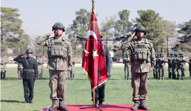 4’üncü Hudut Alayında “Komuta ve Sancak Devir Teslim Töreni” gerçekleştirildi