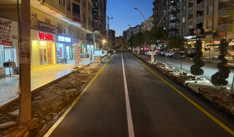 Ravza Caddesinde Asfalt Çalışmaları Tamamlandı