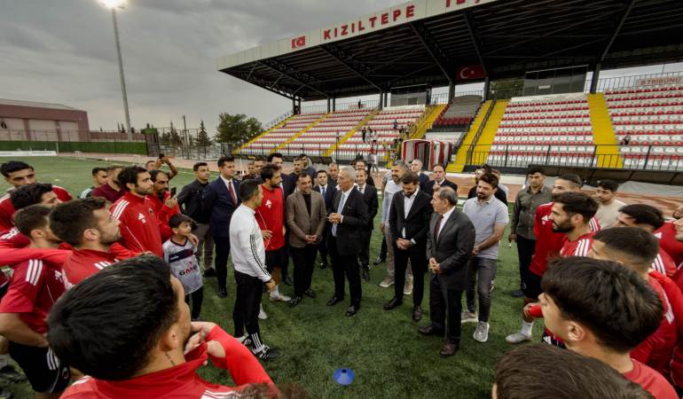 Özbek ile Polat, Mardin 1969 Spor’a başarılar diledi