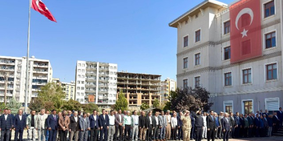 KIZILTEPE’DE 19 EKİM MUHTARLAR GÜNÜ KUTLANDI