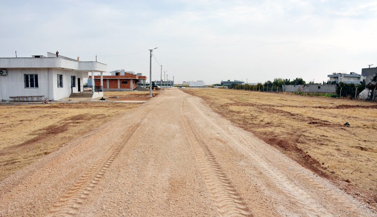 Sanayi Mahallesi’nde Yol Yapım Çalışması