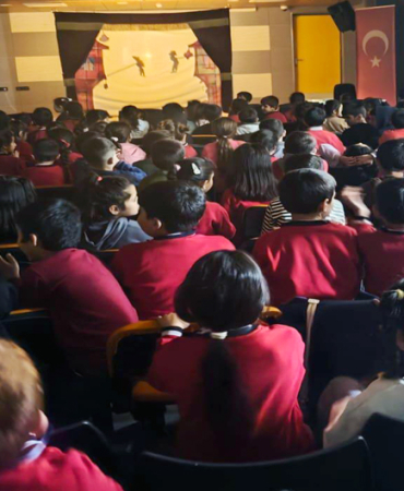 Hacivat-Karagöz gölge oyunu-2 (1)