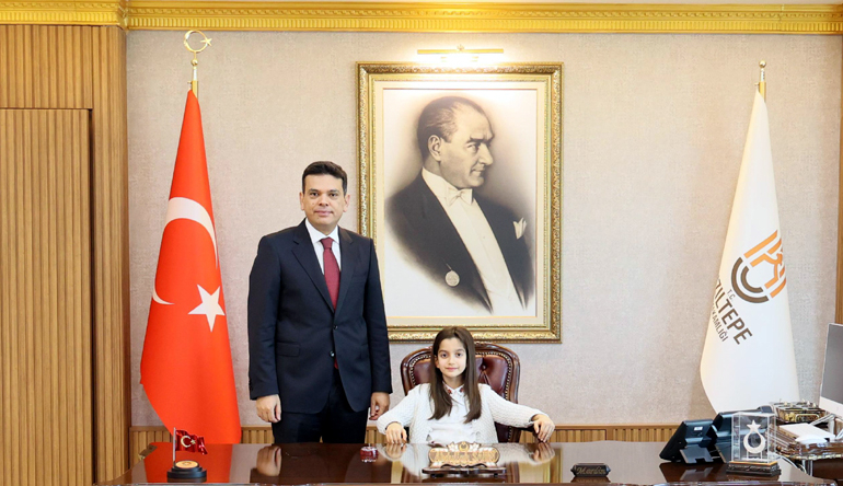 Kaymakam Şahin makamını temsilen Duran’a devretti