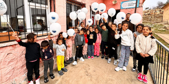 Dicle Gönüllüleri’nden Öğrencilere Destek