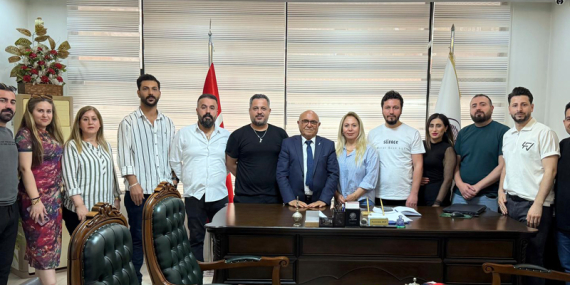 Berberler Kuaförler ve Güzellik Uzmanı Derneğinden Nezaket Ziyareti
