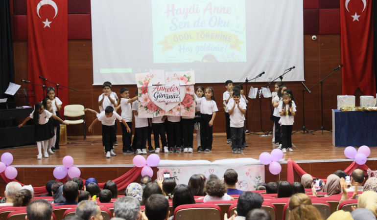 Haydi Anne Sen De Oku-1